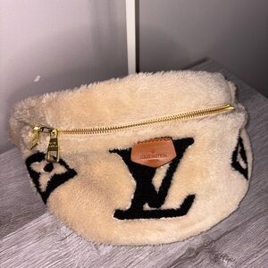 Sherpa bum bag
